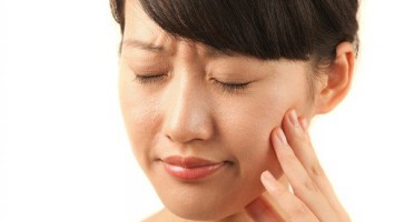 Phương pháp chỉnh nha niềng răng có đau không?